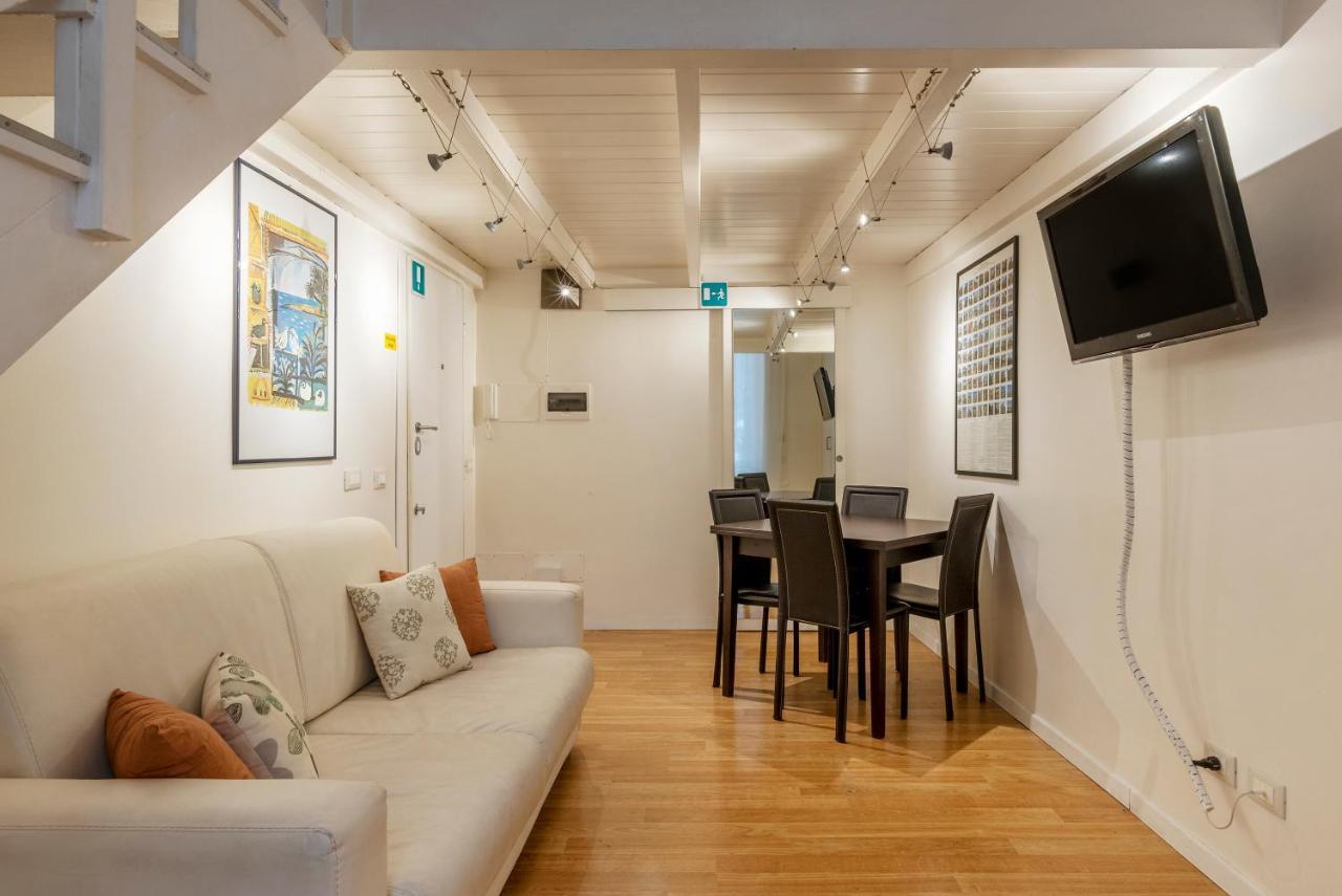 Parlamento Modern Apartment ローマ エクステリア 写真